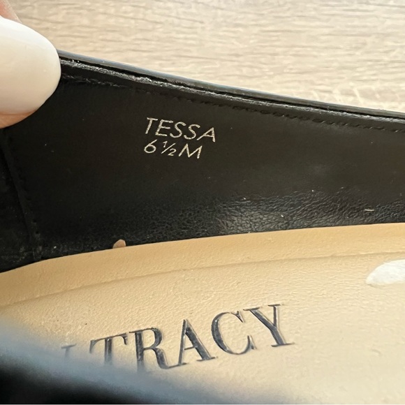 ELLEN TRACY | Tessa Shoes Size 6 1/2 - Picture 2 of 6
